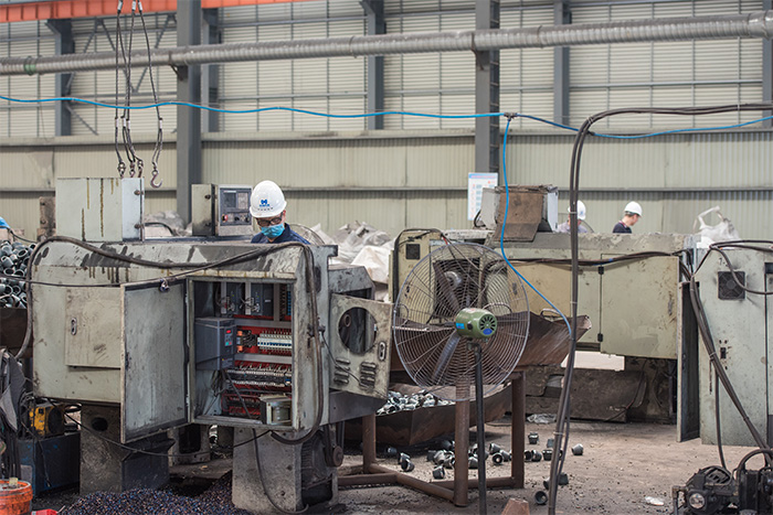 任丘网架配件-锥头加工车间